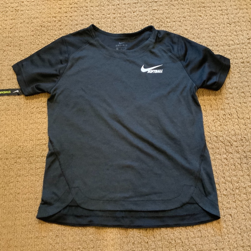 Nike short sleeve shirt
